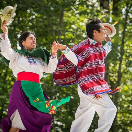 people dancing music from ecuador