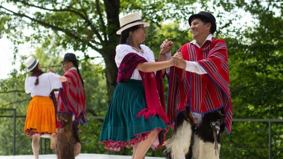 people dancing music from ecuador